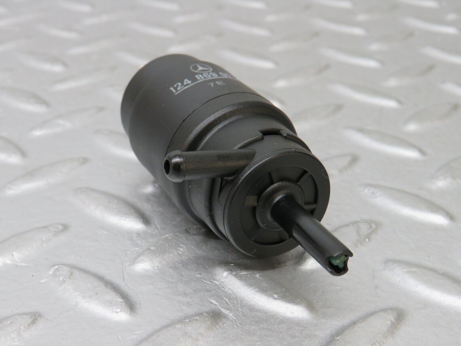 36898 Mercedes-Benz C126 420SEC Coupe Windscreen Washer Pump 1248690121