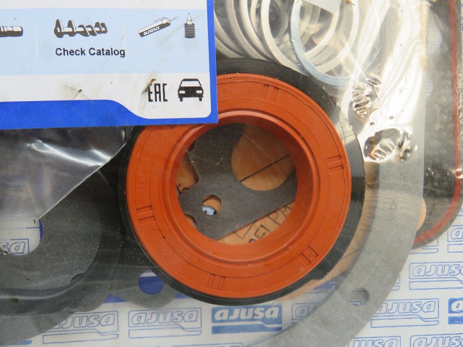 28349 Mercedes-Benz S123 240D Wagon Engine Gasket Set 50012600