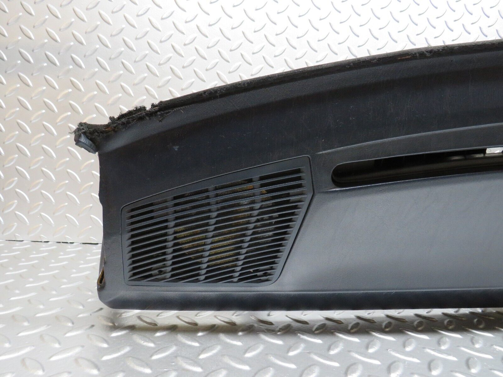 25166 Mercedes-Benz W201 190D Dashboard Blue