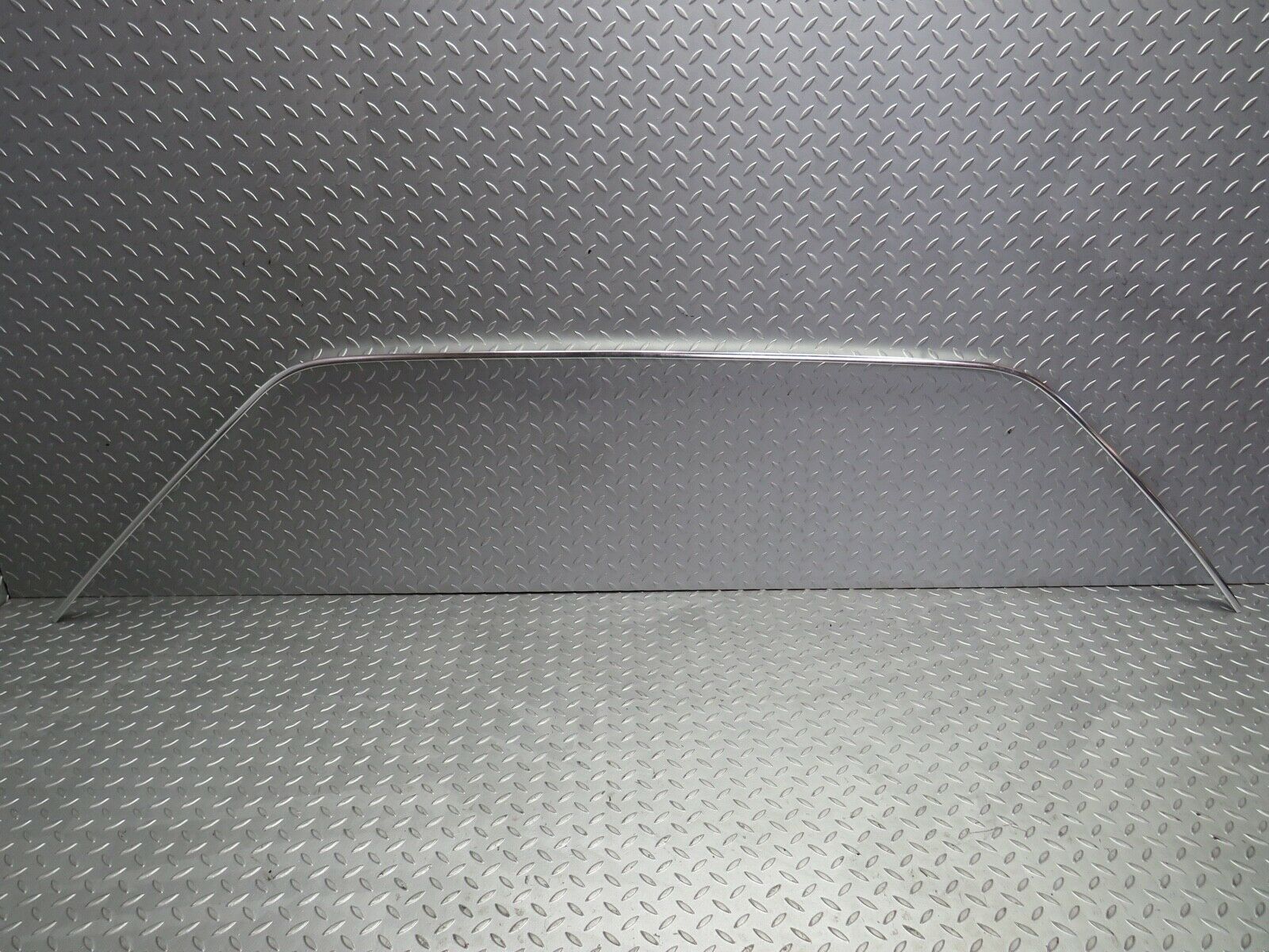 21808 Mercedes-Benz W126 300SE Roof Chrome Trim Left Side