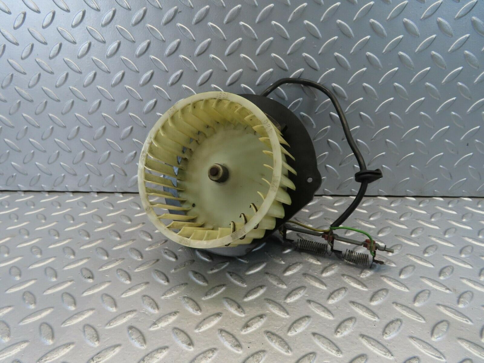 11065 Mercedes-Benz W123 230E Heater Blower Motor