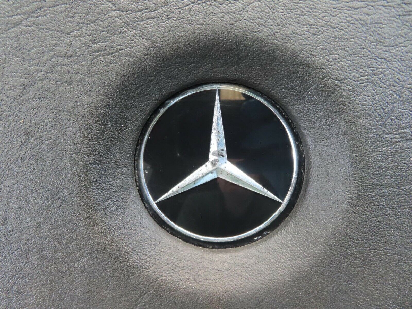 11394 Mercedes-Benz C123 230CE Coupe Steering Wheel 1264640017