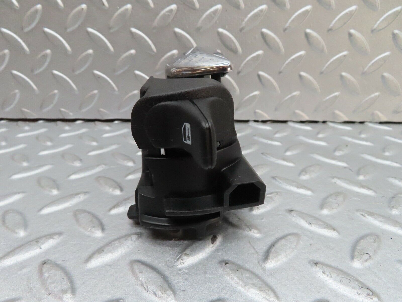 17432 Mercedes-Benz R129 300SL Coupe Interior Door Handle Left Side