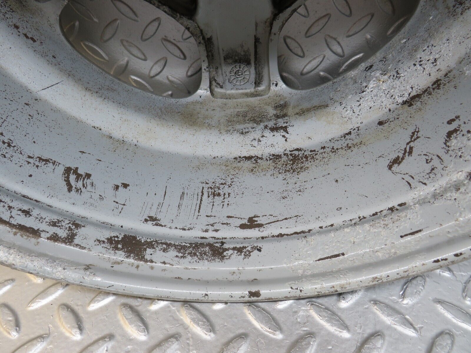 35086 Mercedes-Benz Alloy Wheel Set 7.5Jx16H2 ET41 2104011302