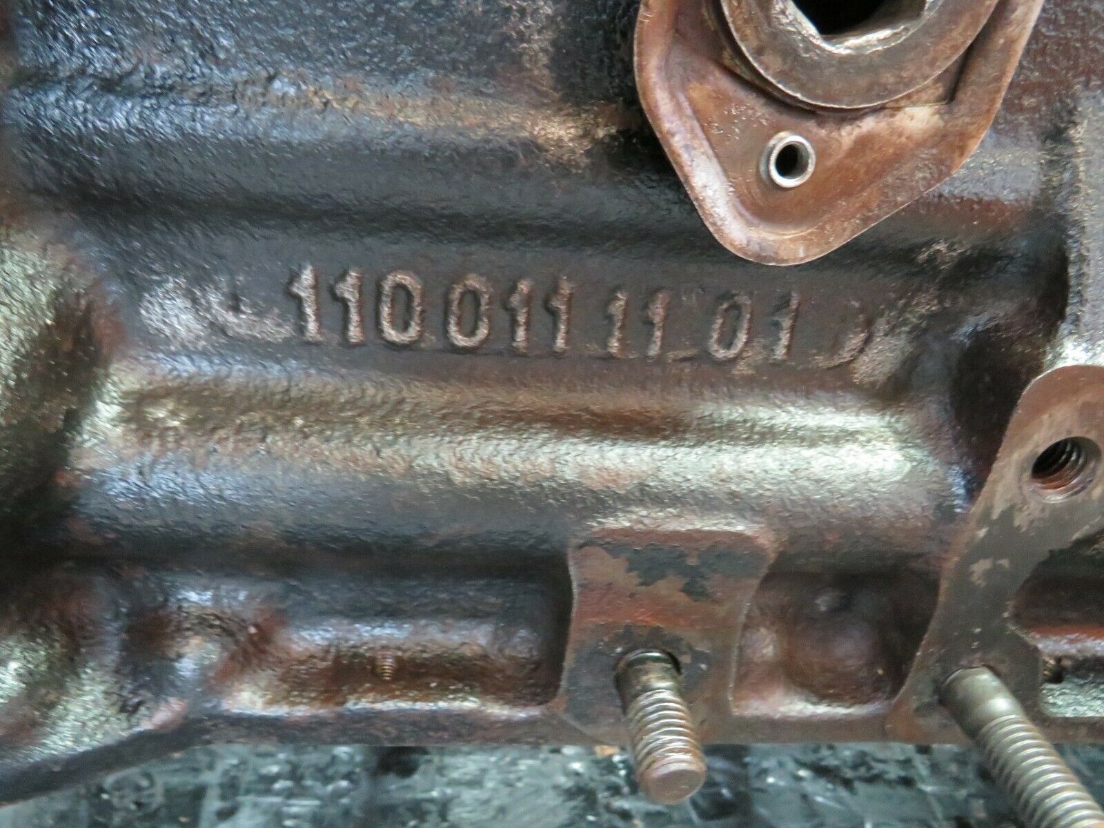 24186 Mercedes-Benz W123 280E Engine Block 1100111101 M110.988