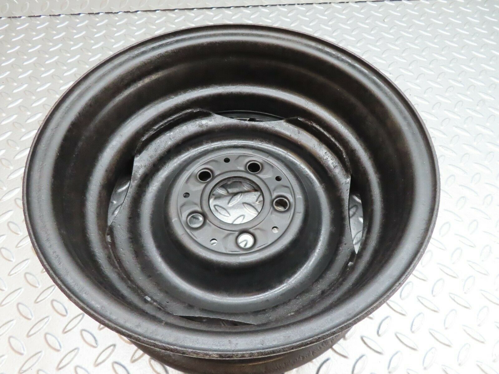 18028 Mercedes-Benz Steel Wheel 5.5Jx14H2 ET30 1234000302