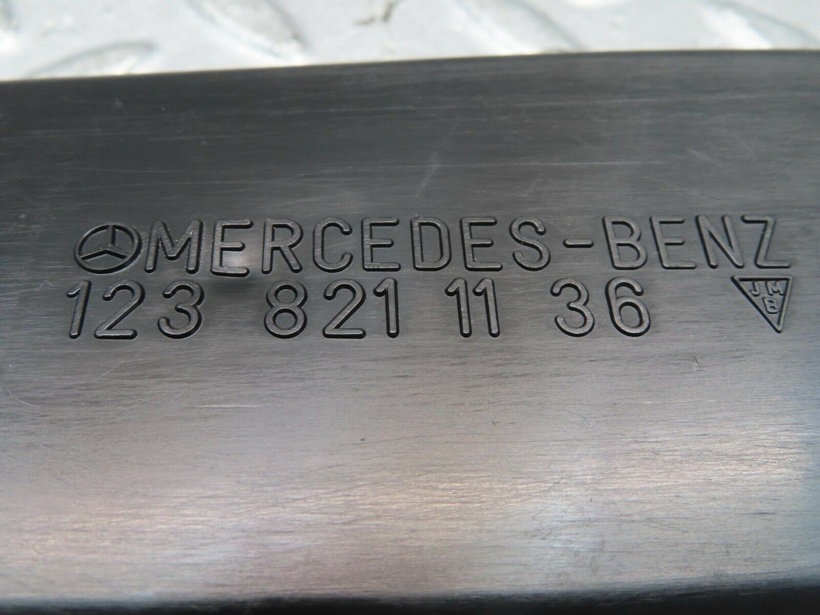 11400 Mercedes-Benz C123 230CE Coupe Cable Channel Cover Left 1238211136