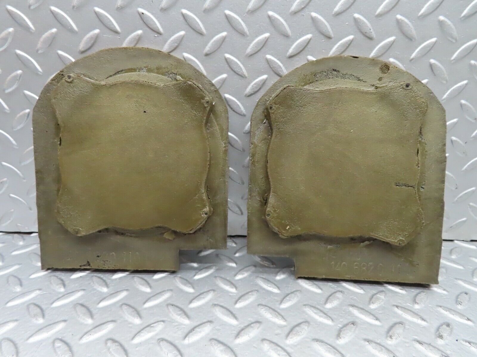 19355 Mercedes-Benz C140 CL420 Coupe Parcel Shelf Speaker Insulation