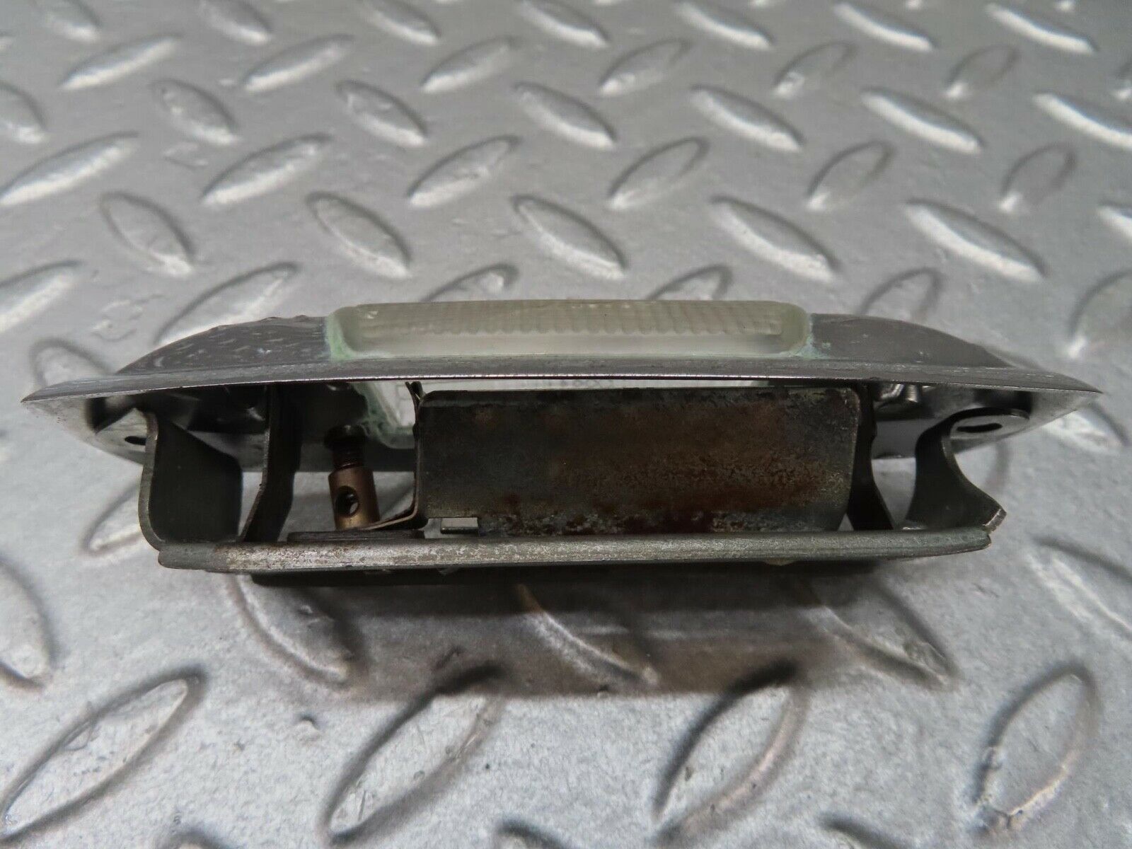 12805 Mercedes-Benz W111 220SE Rear Dome Light