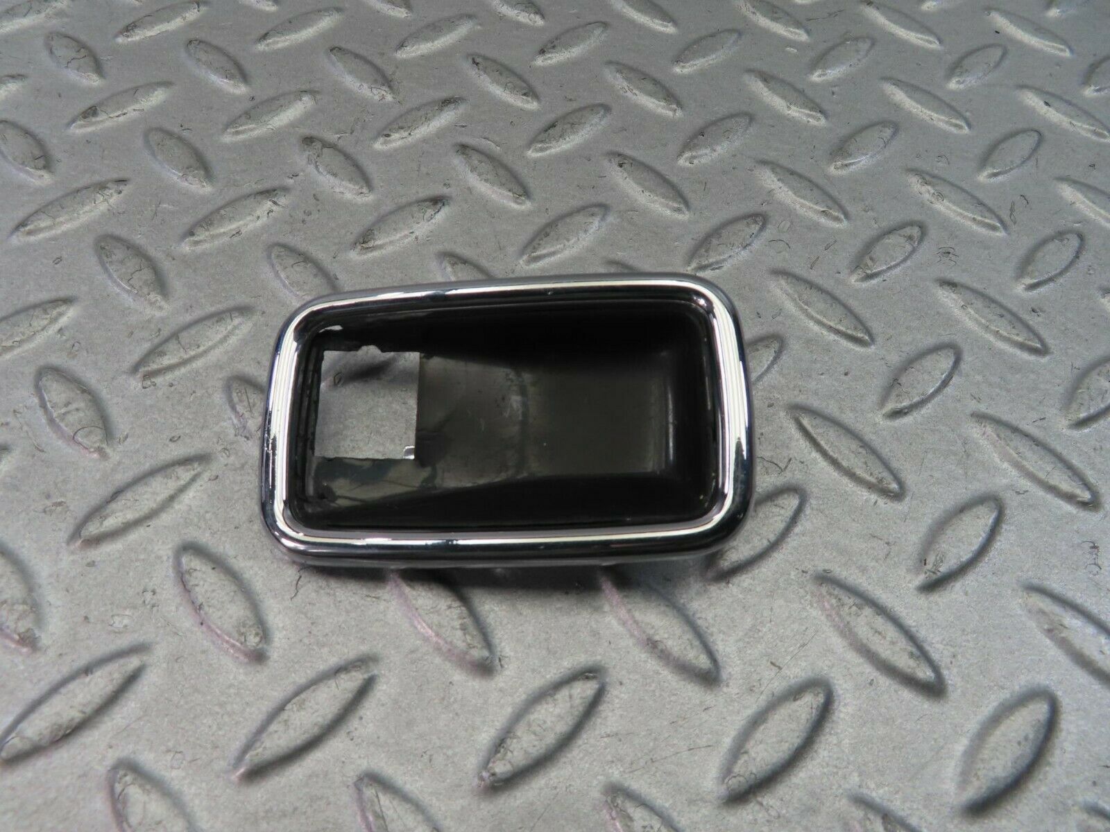 8652 Mercedes-Benz W108 Chrome Frame For Door Opener Right 1087660611