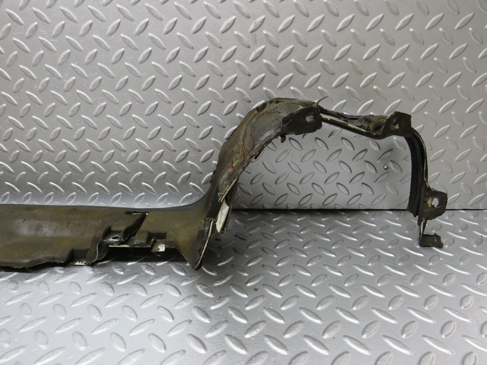 34387 Mercedes-Benz C126 380SEC Coupe Firewall