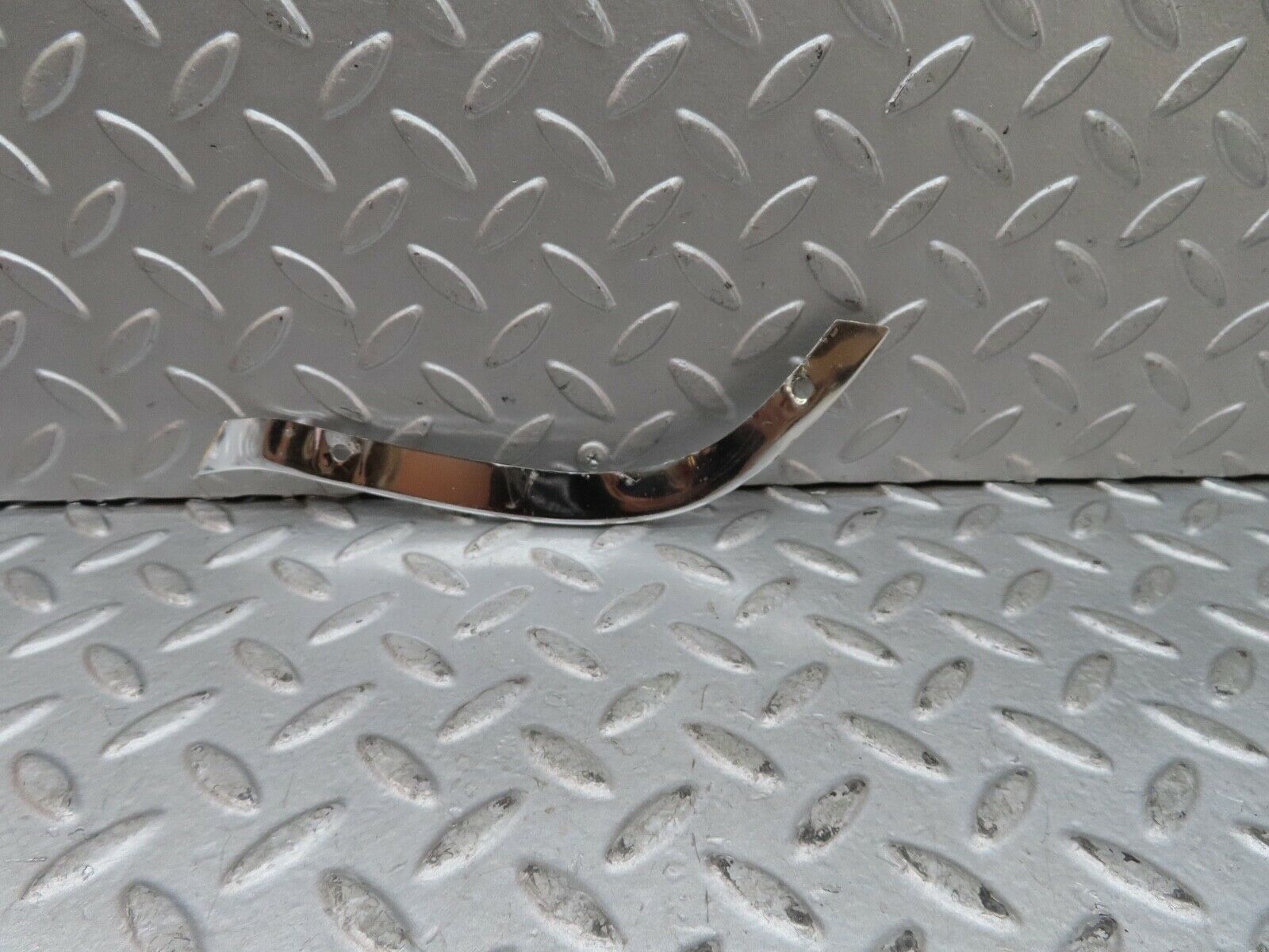 17884 Mercedes-Benz W116 450SEL Headlight Upper Chrome Trim Left