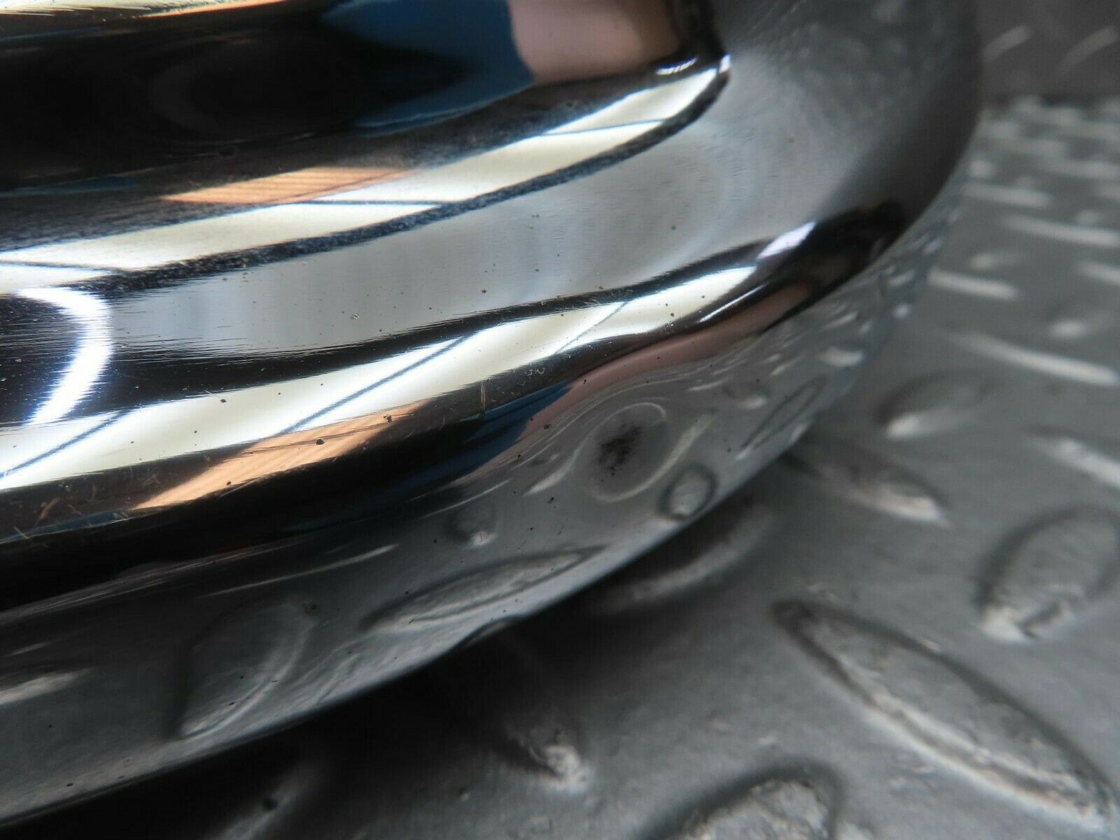 10626 Mercedes-Benz W108 Rear Left Upper Bumper Corner