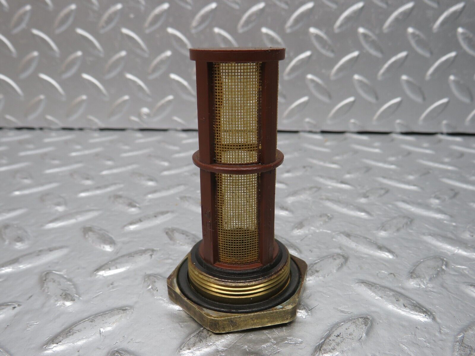 31455 Mercedes-Benz W123 200D Fuel Tank Fuel Filter