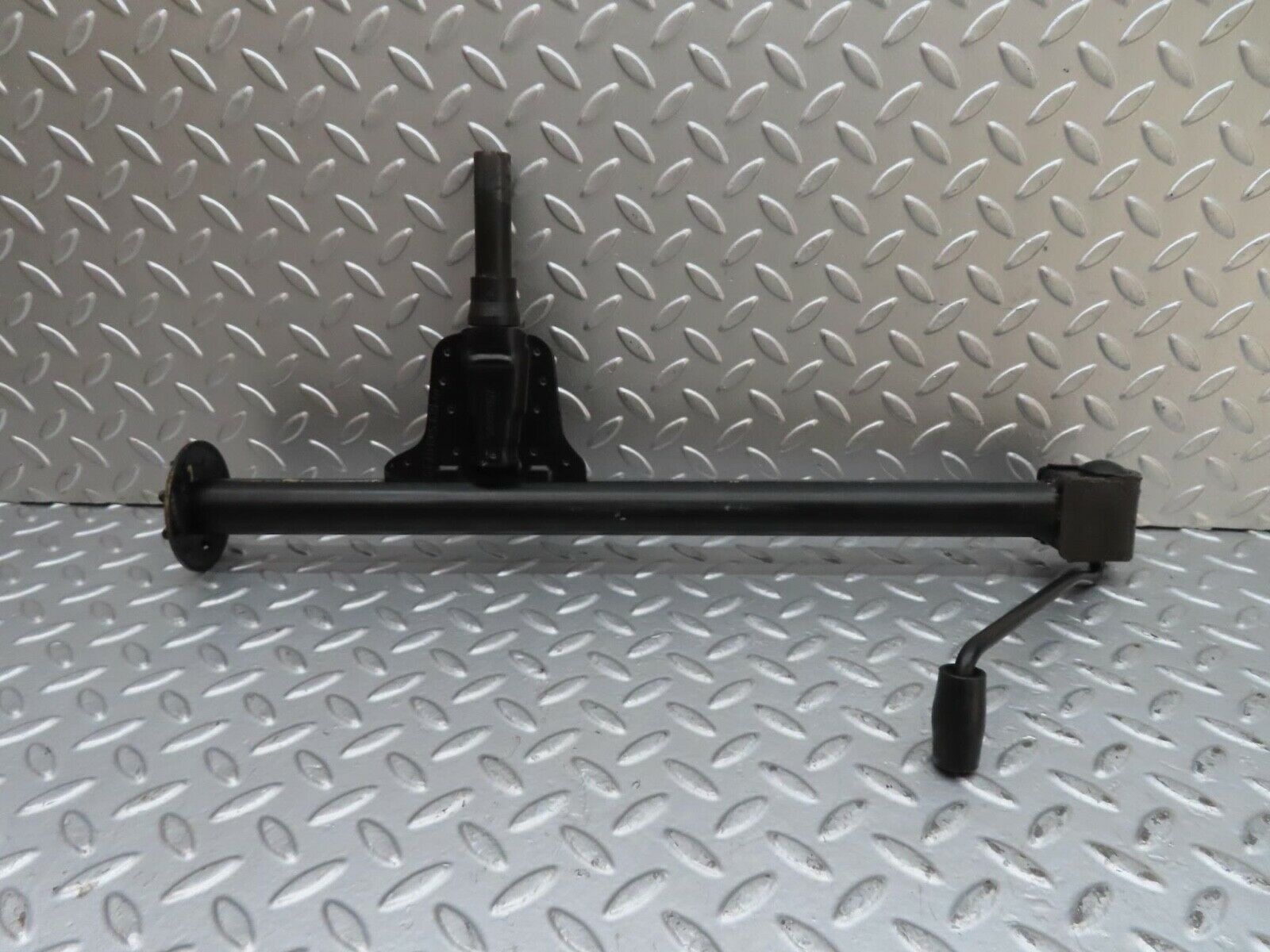 15452 Mercedes-Benz W123 230E Car Jack 1235830715