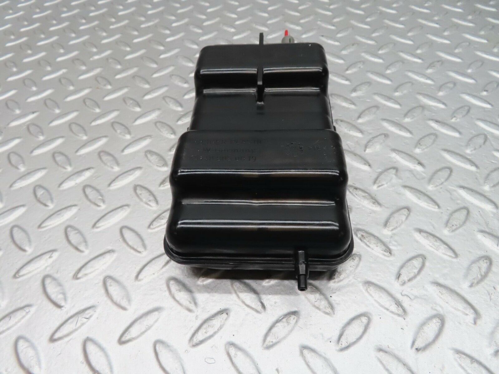 14923 Mercedes-Benz W140 S320 Vacuum Reservoir Tank 1408050019