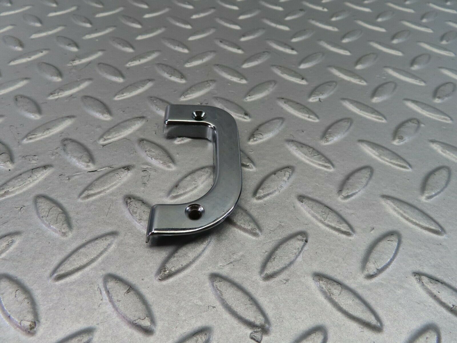 7619 Mercedes-Benz S123 230TE Wagon Right Chrome Door Latch Trim 1237230224