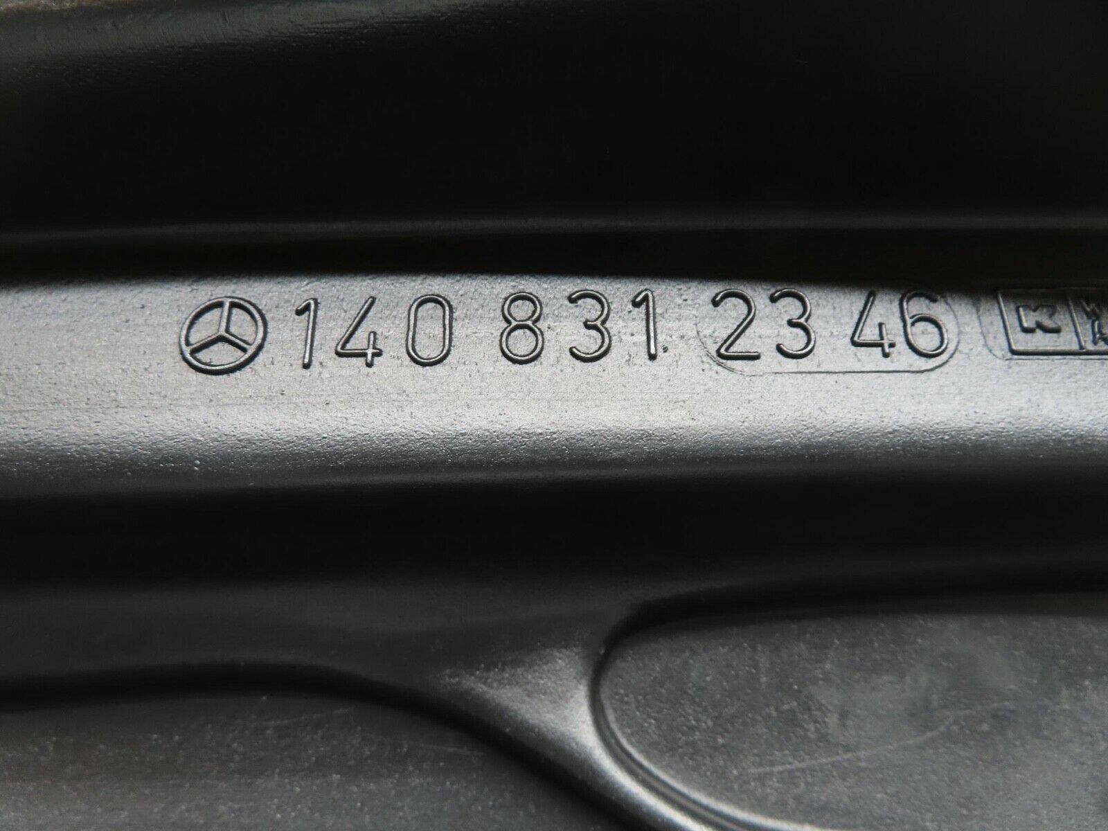 14955 Mercedes-Benz W140 S320 Rear Air Duct 1408312346