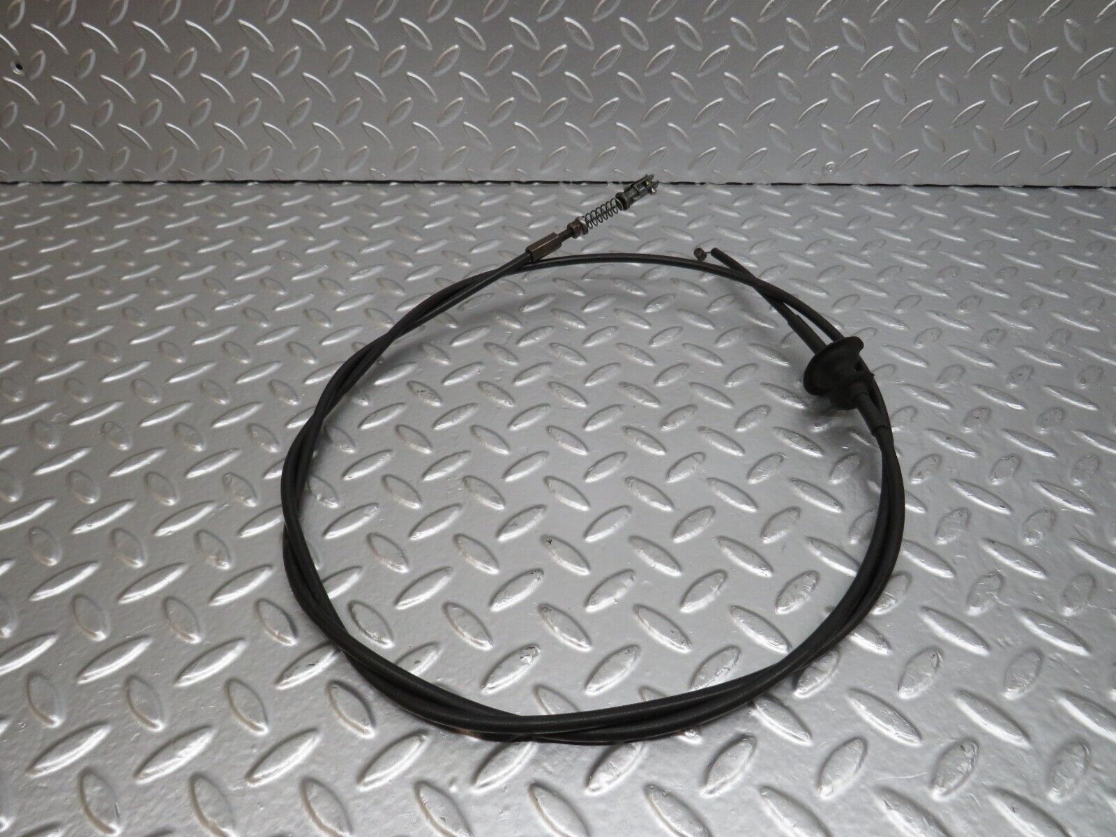 25446 Mercedes-Benz W123 200 Bonnet Release Cable