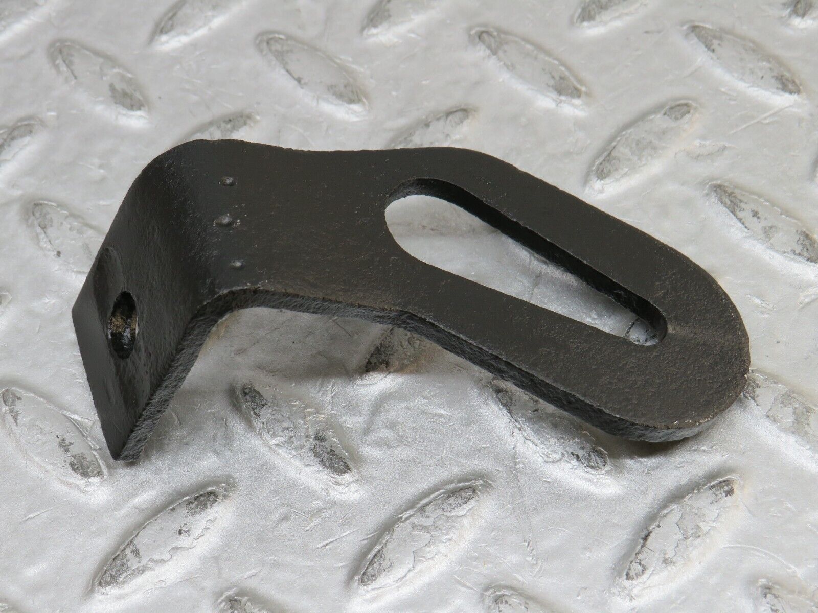 37361 Mercedes-Benz W109 300SEL Front Bumper Bracket Left Side