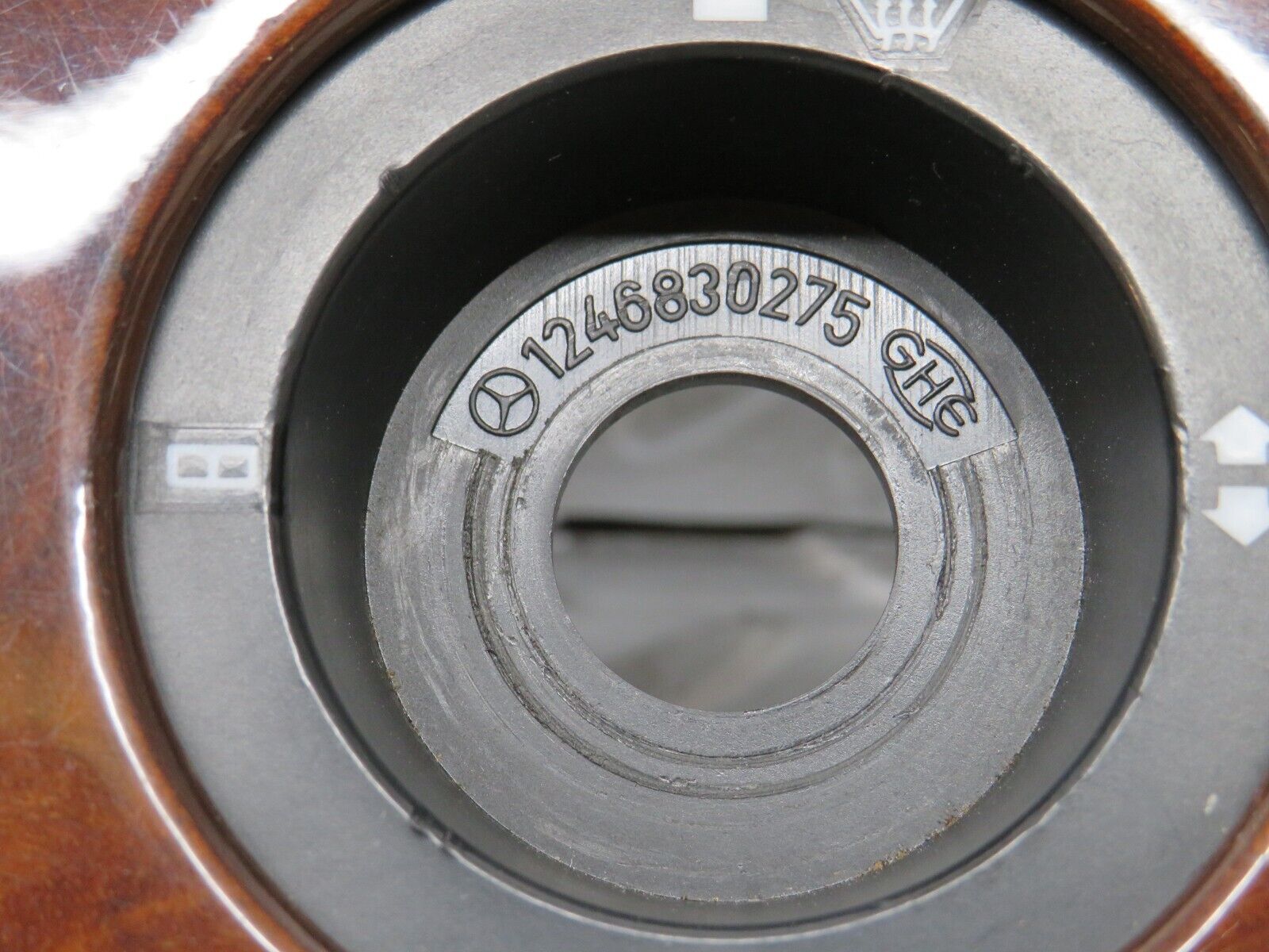 27593 Mercedes-Benz S124 300TE Wagon Heater Control Panel Wood Trim 1246830275