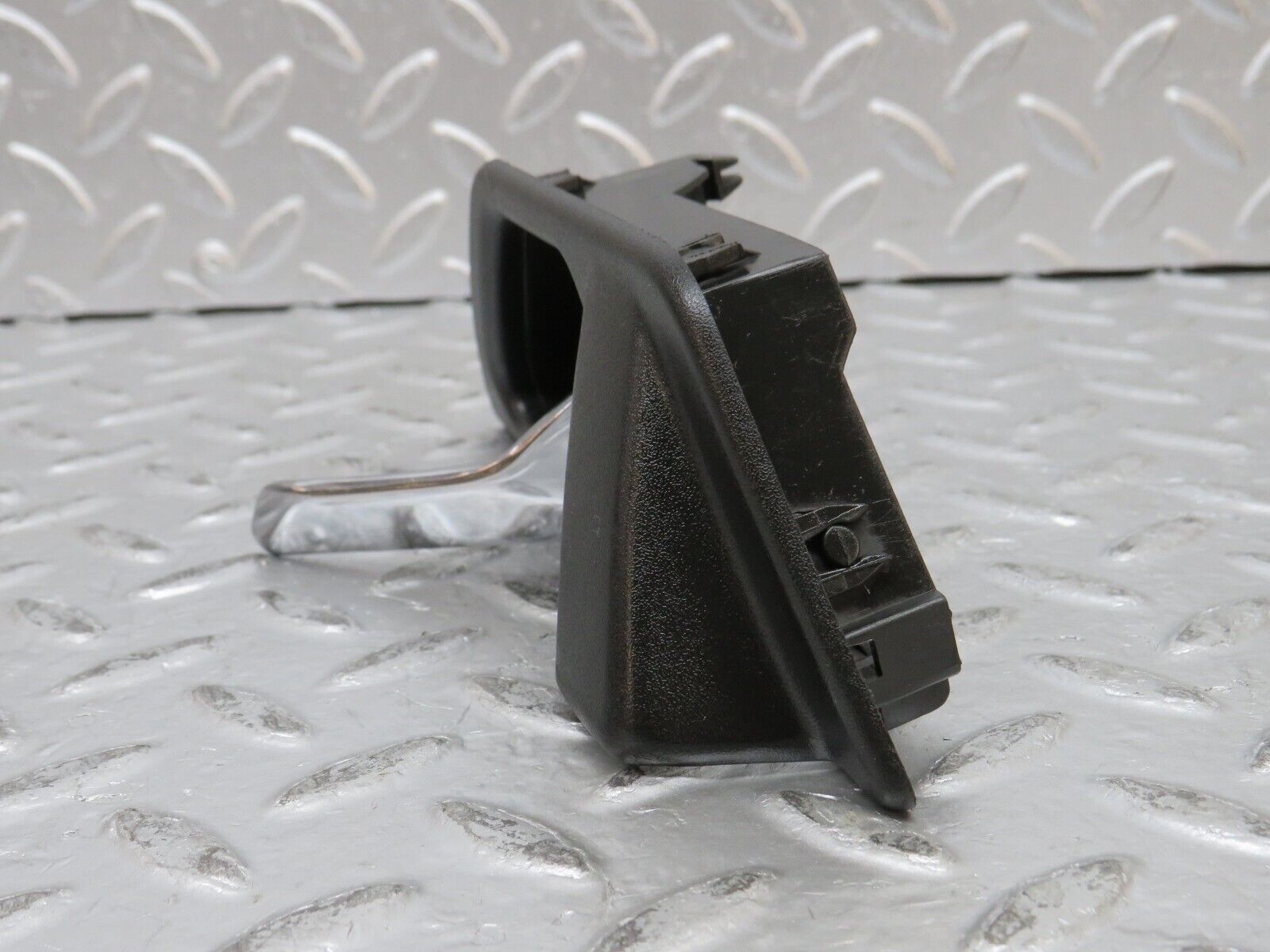 31888 Mercedes-Benz W124 Interior Door Handle Right Side 1247600261