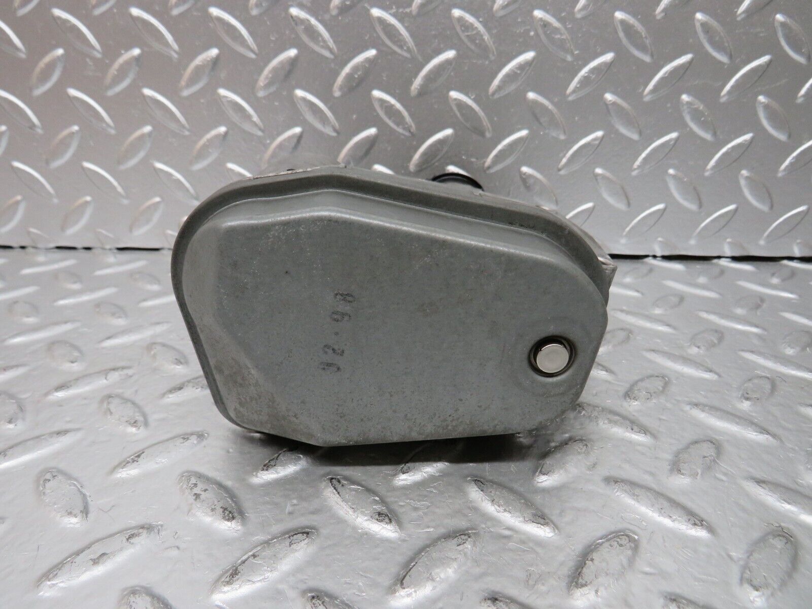 24835 Mercedes-Benz W140 S320 Throttle Body 1041410025