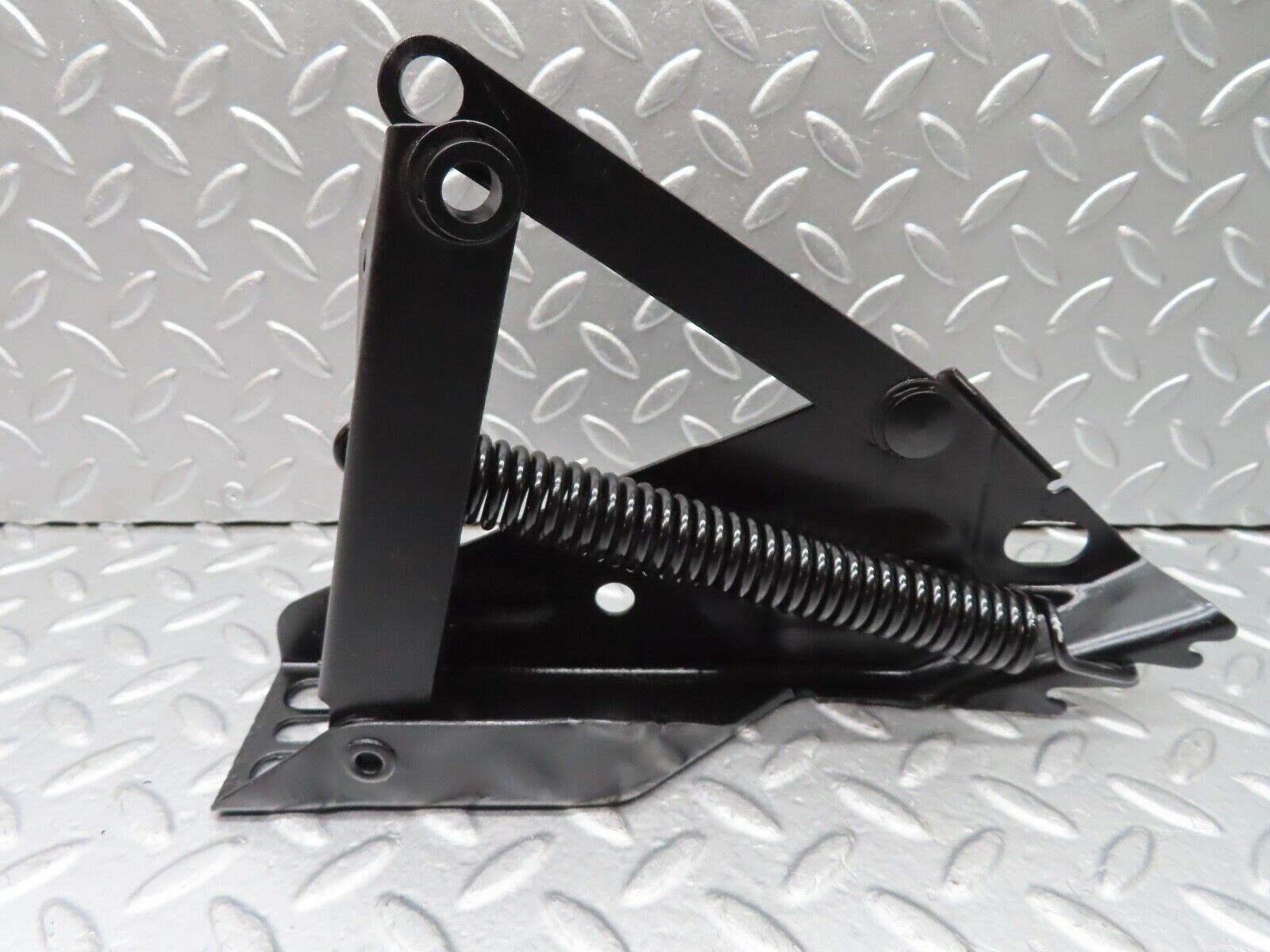 19816 Mercedes-Benz W121 190b Ponton Bonnet Hinge Left Side