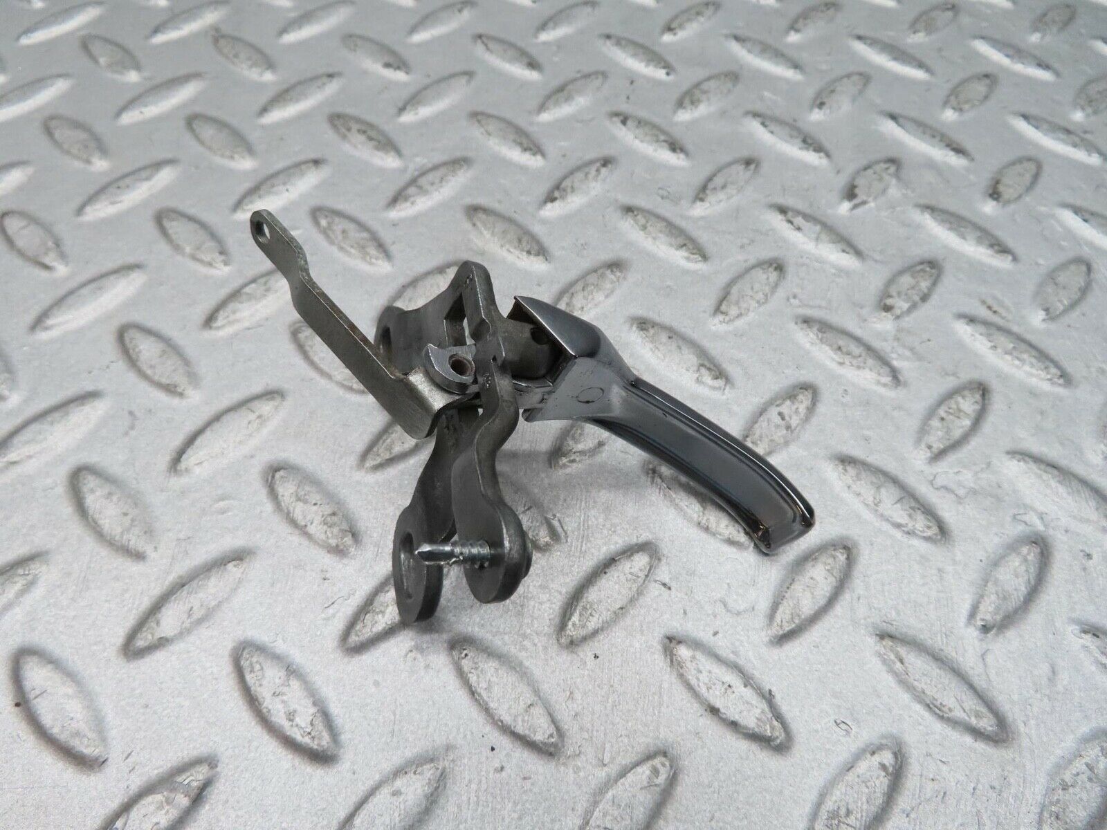 12260 Mercedes-Benz W108 280SE 3.5 Chrome Door Handle Right 1107660419