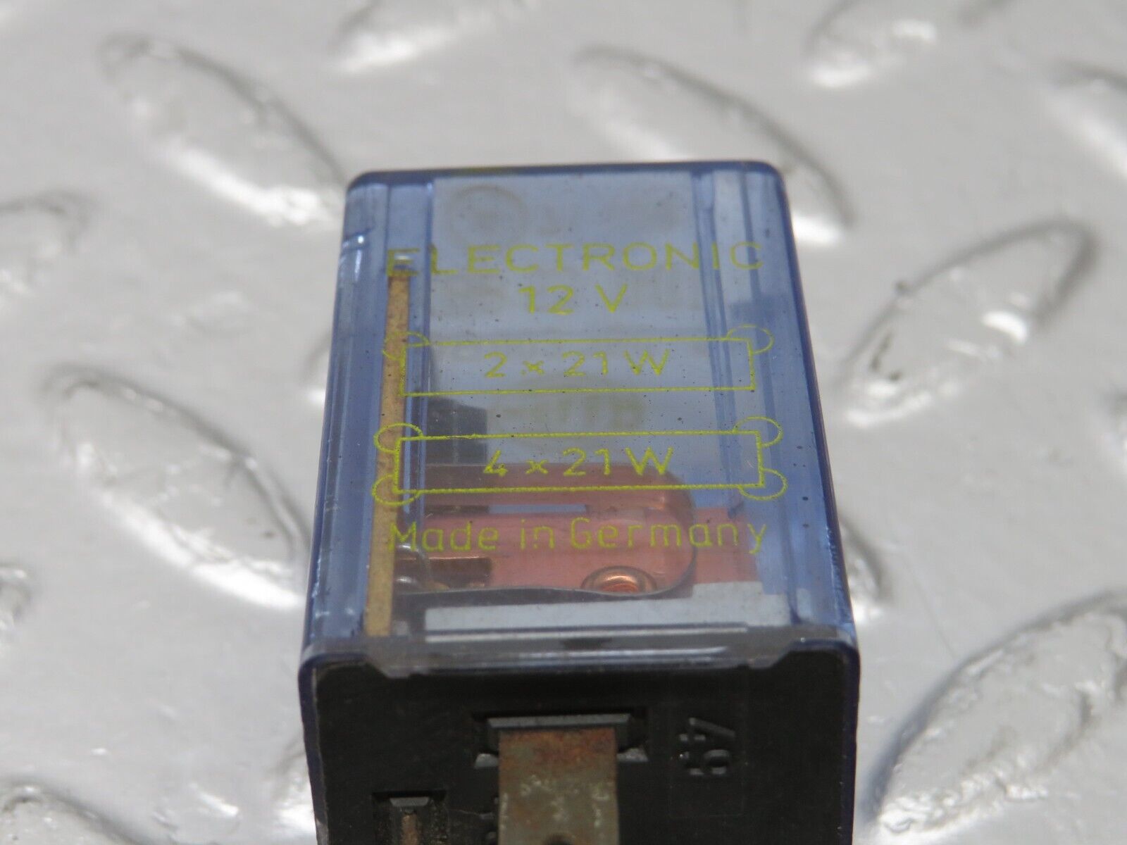 40315 Mercedes-Benz W110 230 Flasher Relay Hella 4DB003750-09