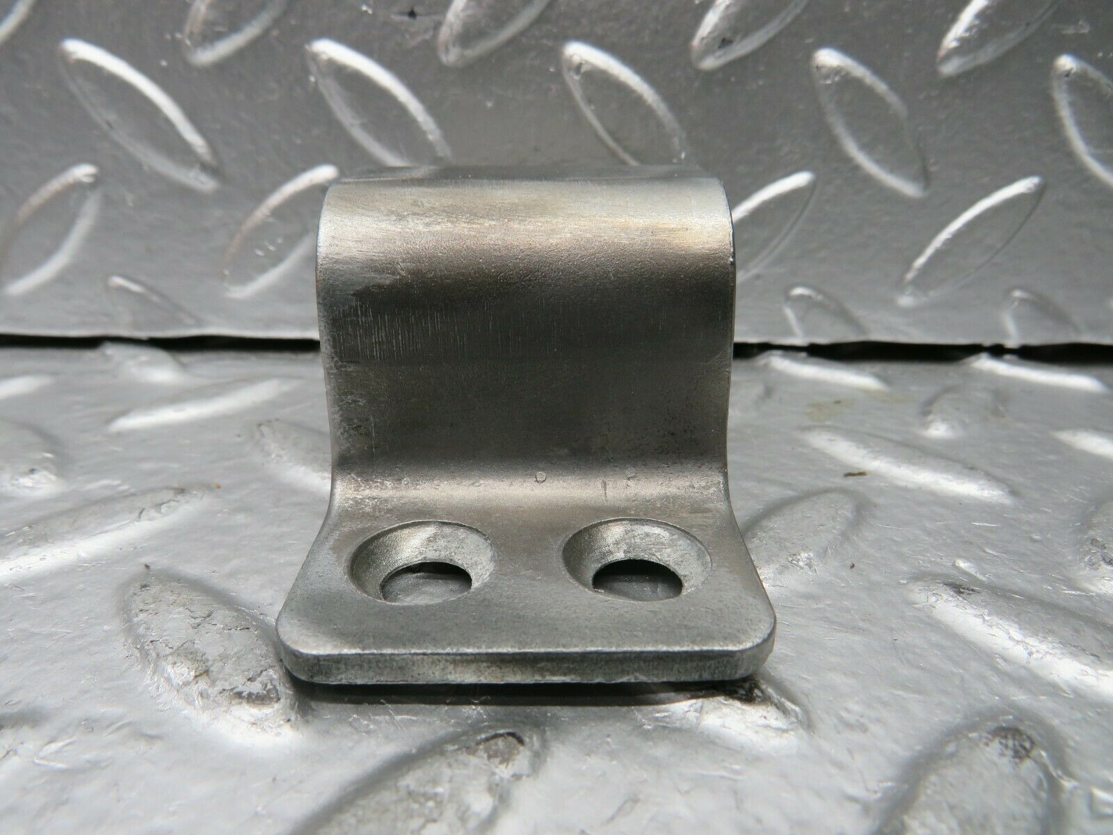 22956 Mercedes-Benz C123 230CE Coupe Door Lock Latch Right Side