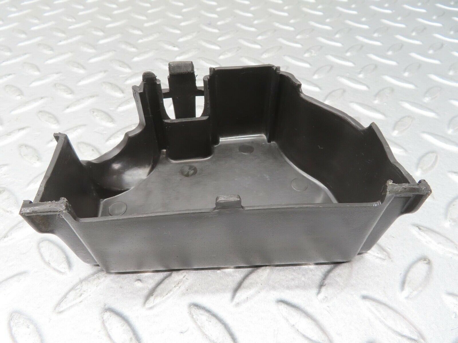 13532 Mercedes-Benz W123 200 Fuse Box Relay Cover 1235450146