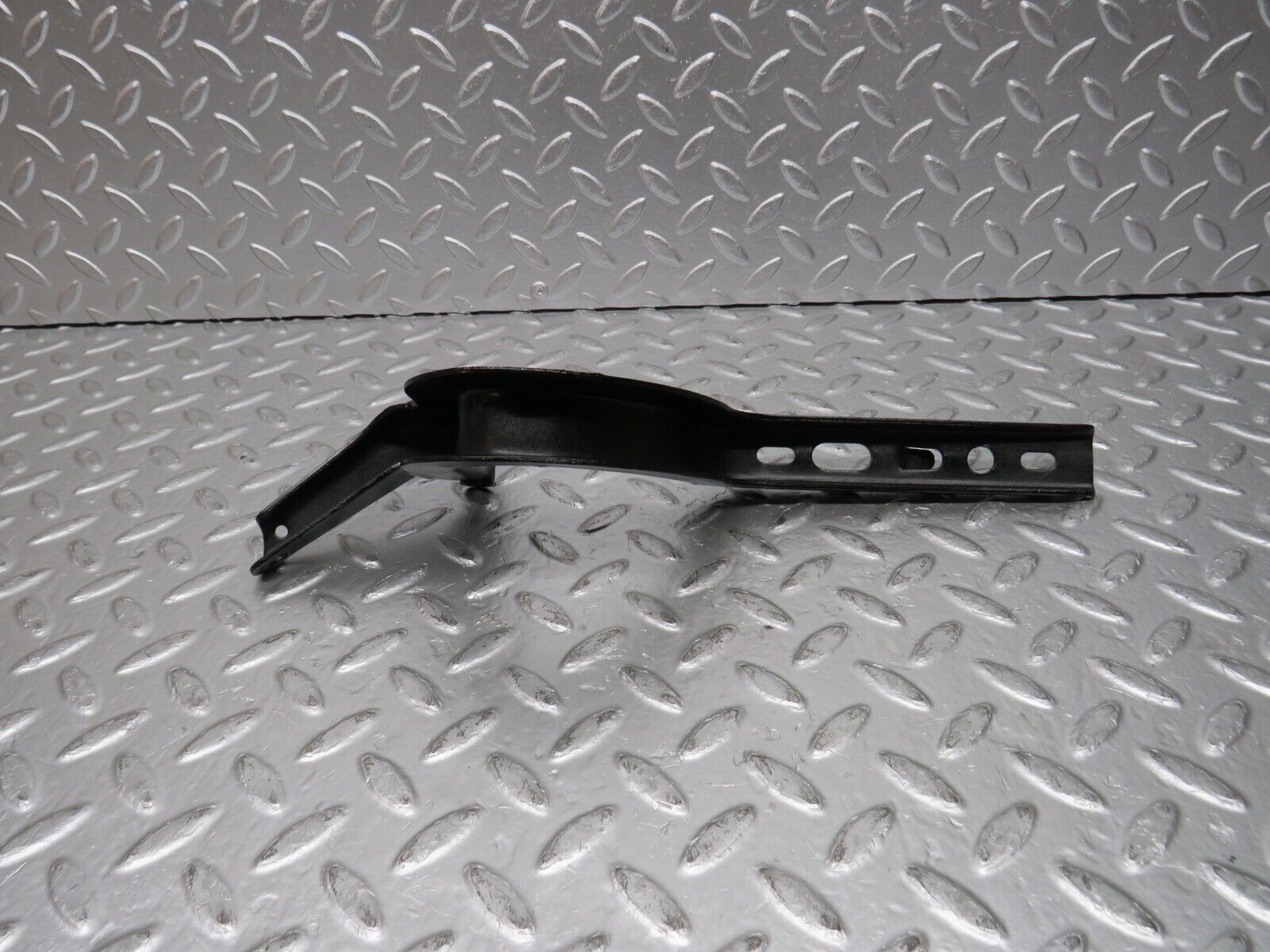 31130 Mercedes-Benz W123 200D Trunk Lid Hinge Right Side 1237500287