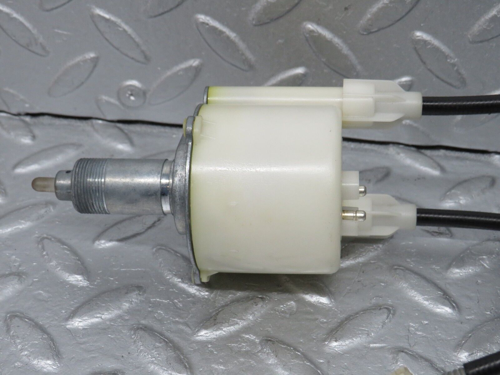 38034 Mercedes-Benz A124 320E Cabriolet Heater Control Unit Switch 1248300185