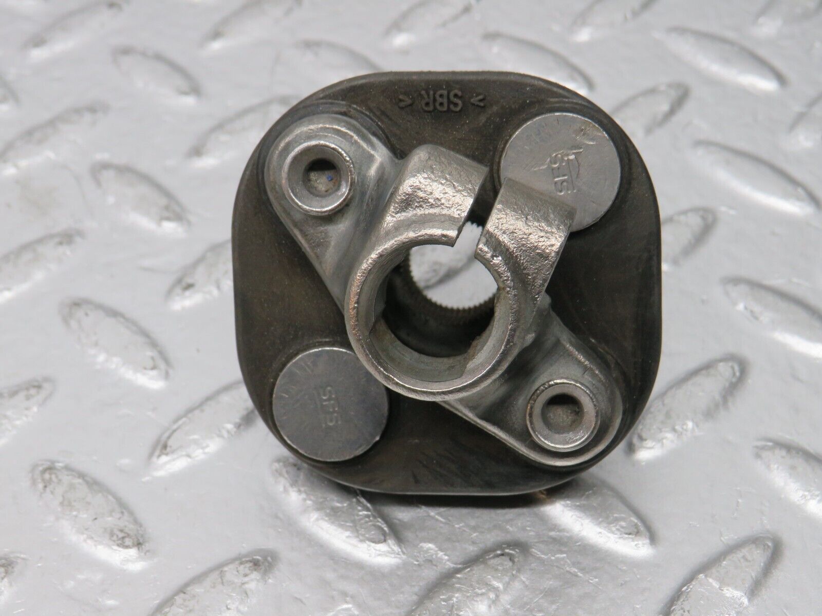 31605 Mercedes-Benz W201 190LE 1.8L Steering Column Lower Shaft Connector 2104620146