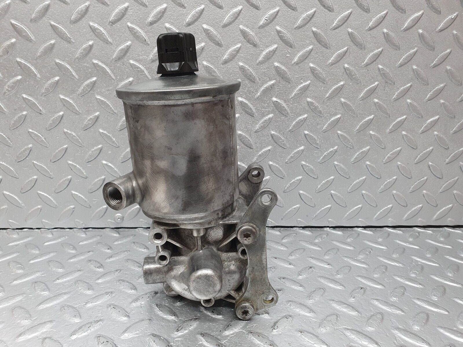 41444 Mercedes-Benz W124 200E Power Steering Pump 1244602380