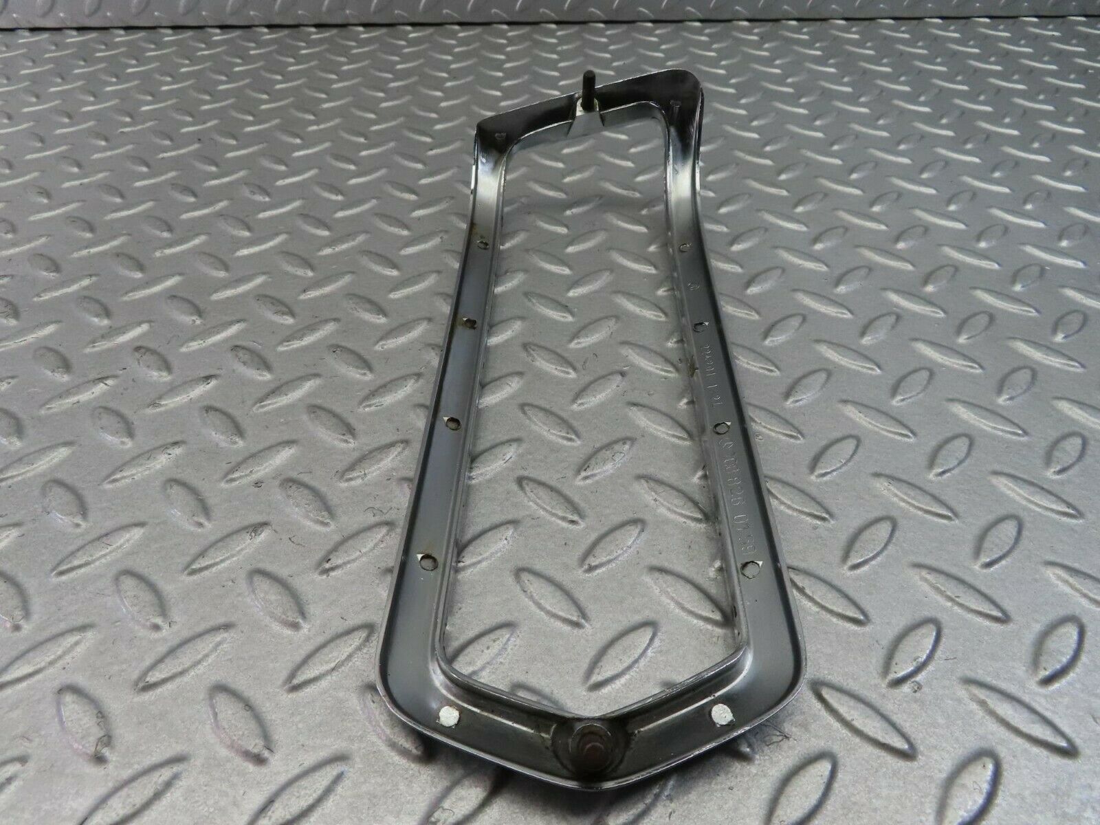 8094 Mercedes-Benz W108 Tail Light Chrome Frame Left 1088260159