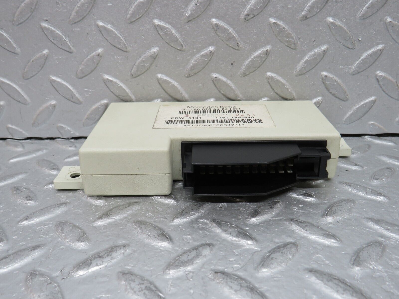 37735 Mercedes-Benz A124 320E Cabriolet Alarm Control Unit 1408204426