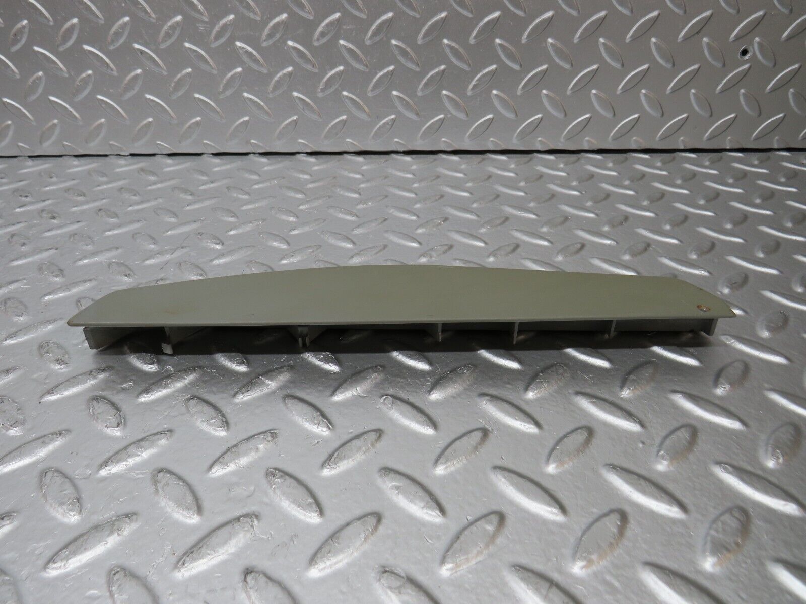 31266 Mercedes-Benz S124 220TE Wagon Rear Right Seat Hinge Cover 1246840637