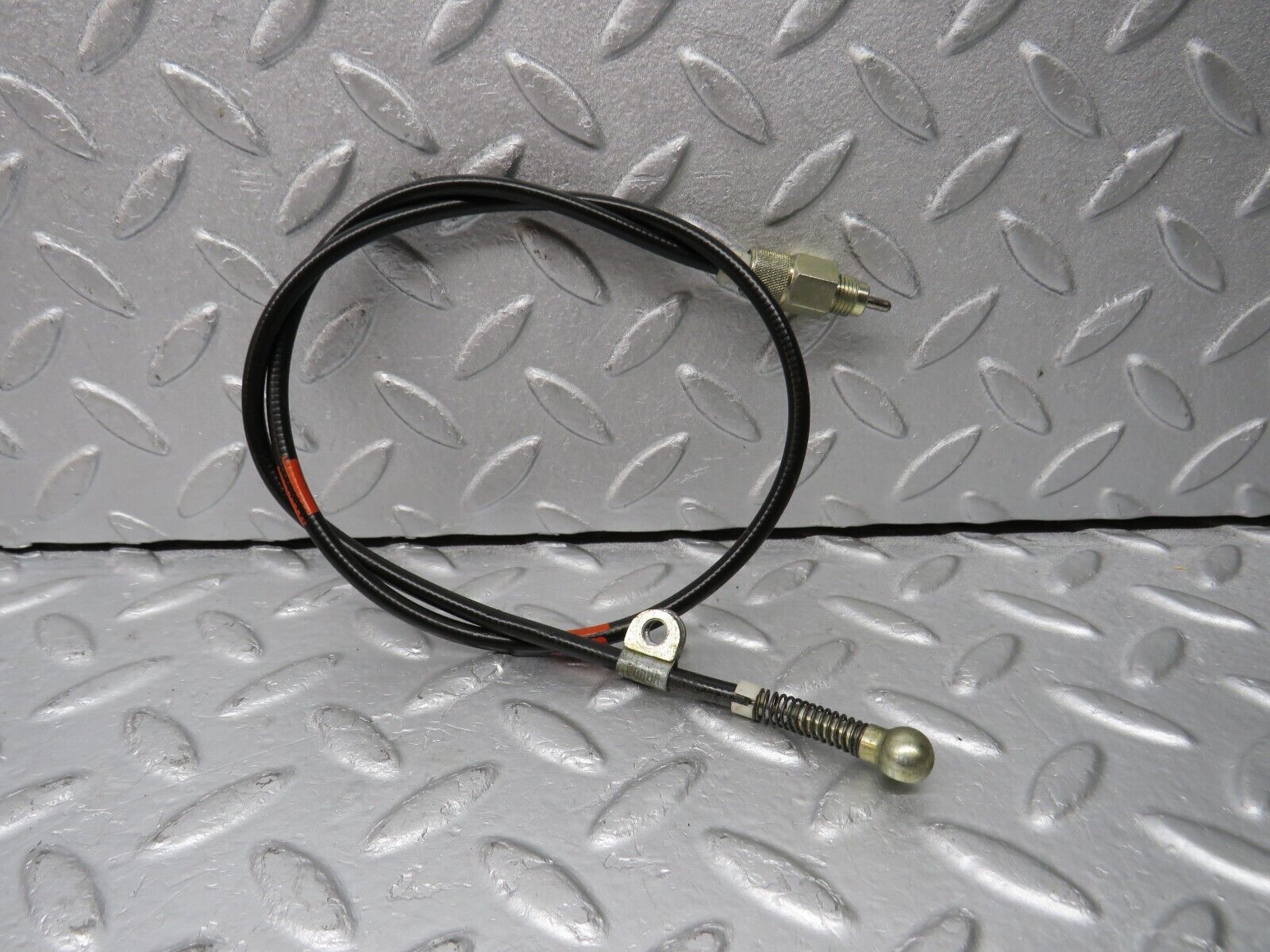 38996 Mercedes-Benz W201 190E 2.6L Gearbox Cable 2012670164