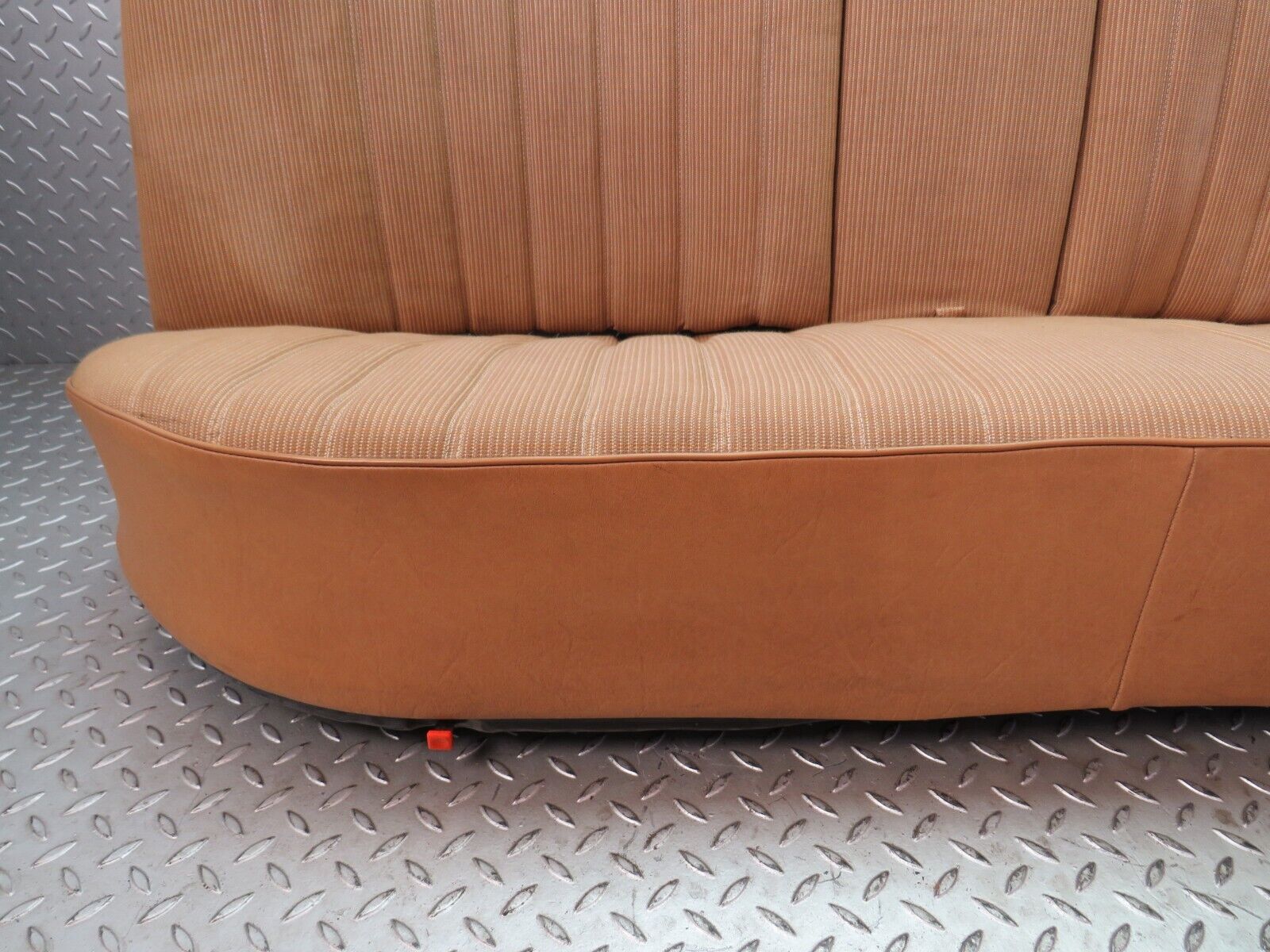 28690 Mercedes-Benz W123 230E Rear Seat Palomino 1239203150 1239202816