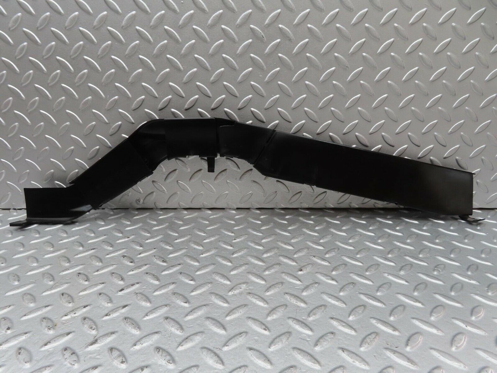 14678 Mercedes-Benz W201 190E Cable Channel Cover Left Side 2018210536