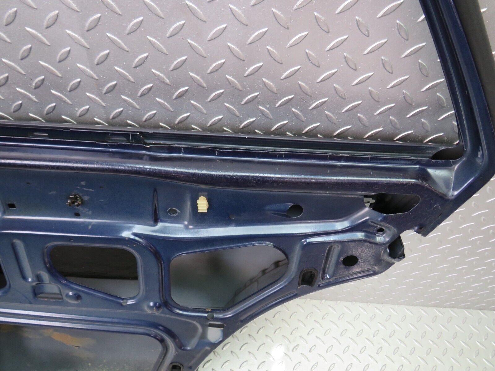 25691 Mercedes-Benz W124 280E Rear Right Door