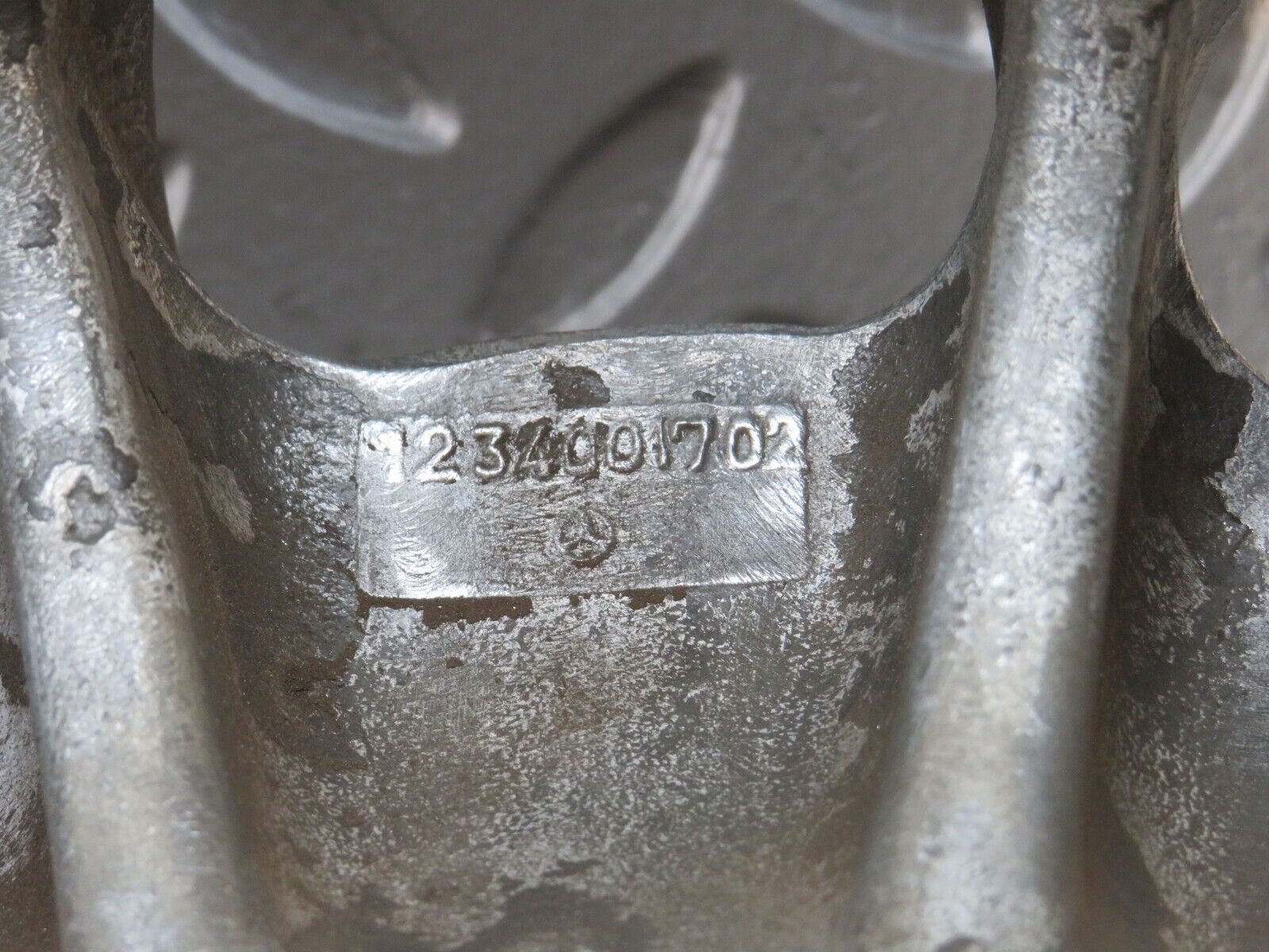 32226 Mercedes-Benz W123 Alloy Wheel Mexican Hat 5.5Jx14H2 ET30 1234001702