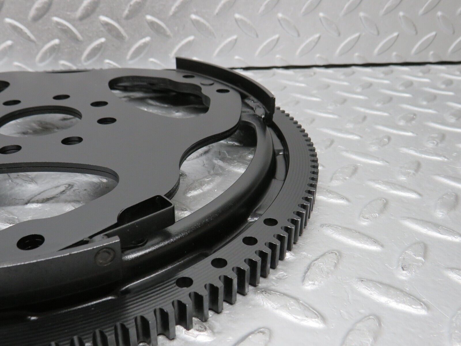 38164 Mercedes-Benz A124 320E Cabriolet Flywheel Starter Ring 1040300112