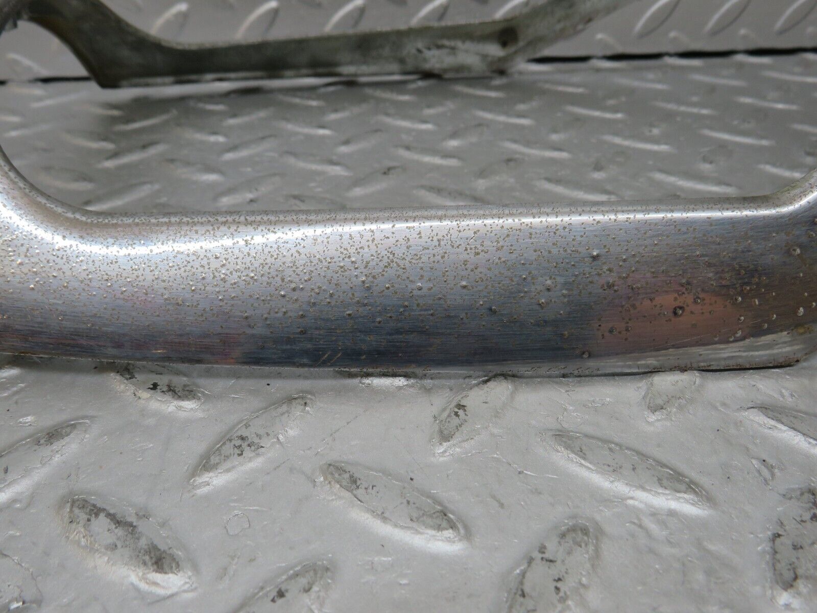 35753 Mercedes-Benz W108 Headlight Chrome Frame