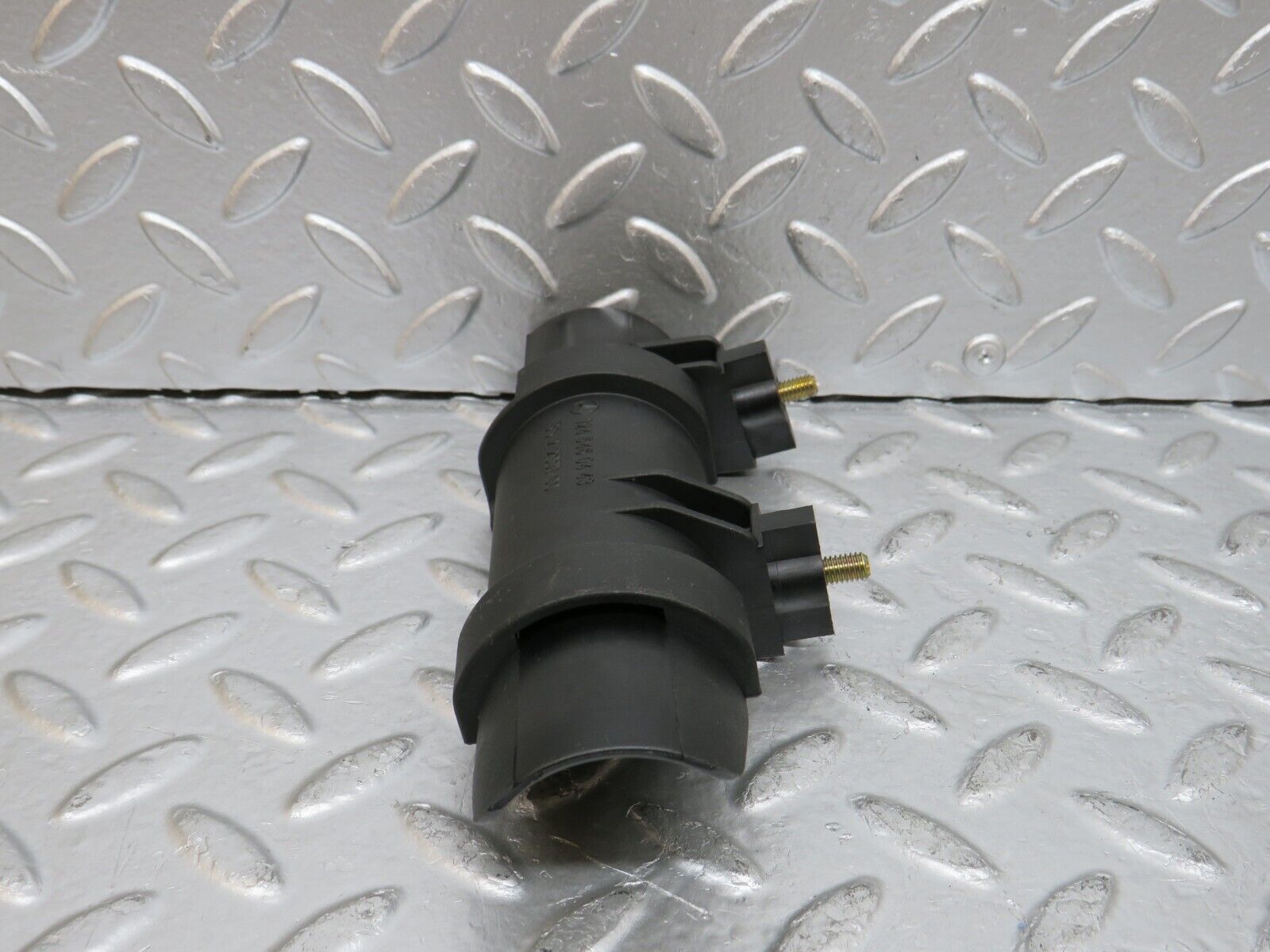 29363 Mercedes-Benz W124 230E Steering Column Cable Bracket 1245460443