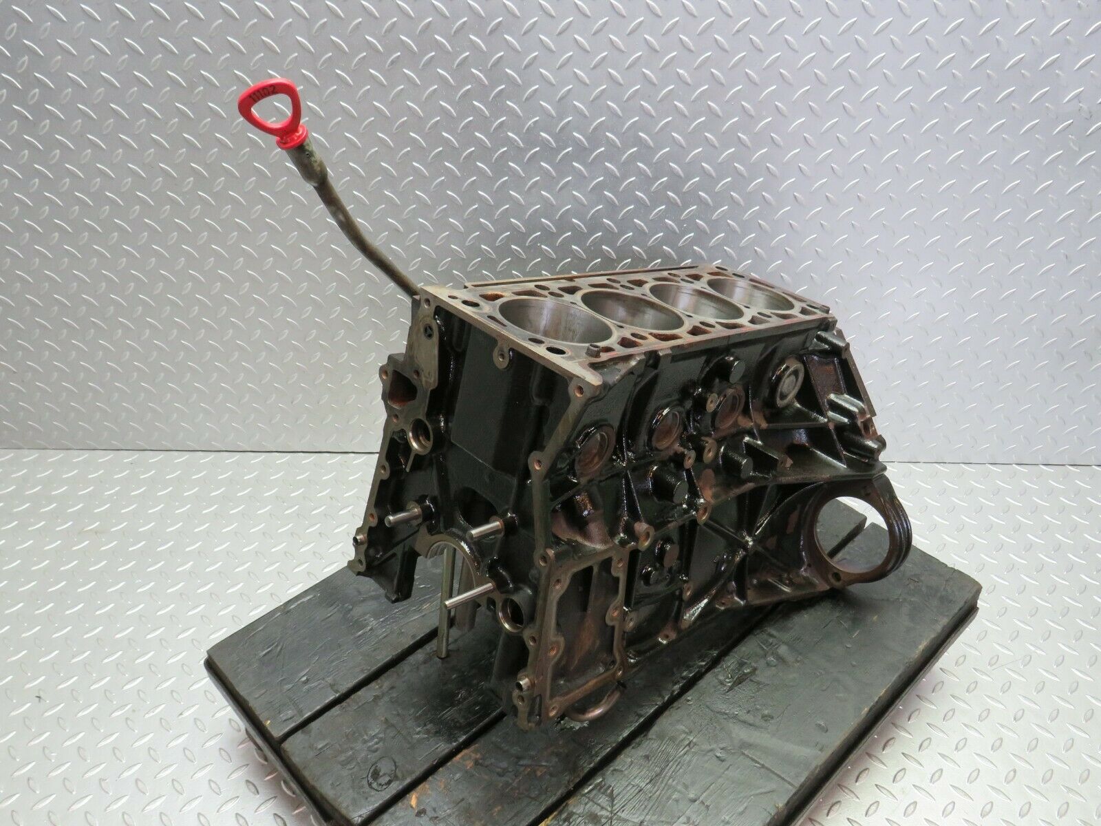 22642 Mercedes-Benz C124 E220 Coupe Engine Block 1110111201 M111.960