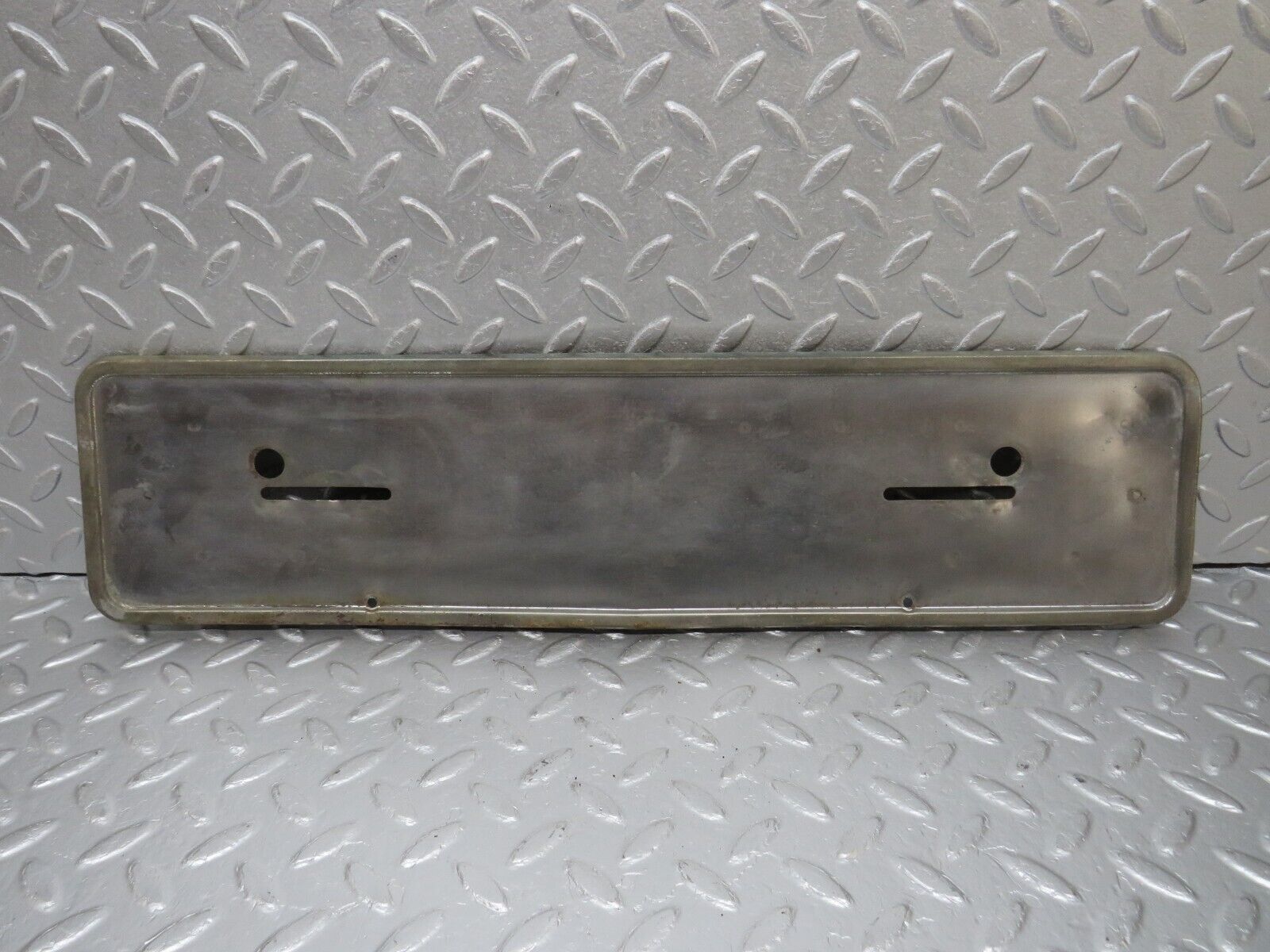 40356 Mercedes-Benz W110 230 Rear Chrome number Plate Holder
