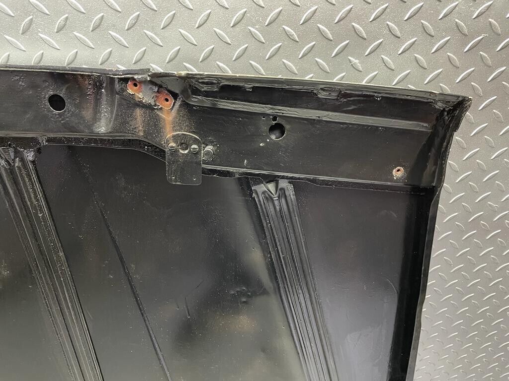 0169 Mercedes-Benz W116 350SE Bonnet